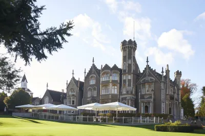 Oakley Court Hotels near Windsor Castle