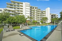 Horton Apartments Hotels in Twin Waters
