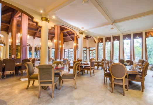 사라스바티 보로부두르의 콜로니얼 양식 외관