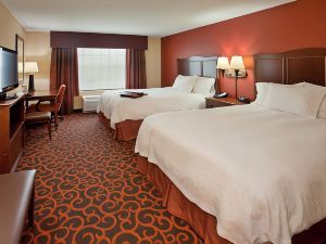 Hampton Inn & Suites Watertown