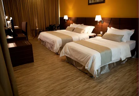 Pinetree Hotel