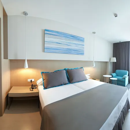 Hotel Atenea Port Barcelona Mataro Отели в г. Матаро