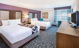 La Quinta Inn & Suites by Wyndham Cincinnati Airpt Florence