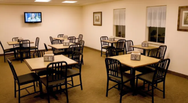 A Riverside Inn Travelodge by Wyndham