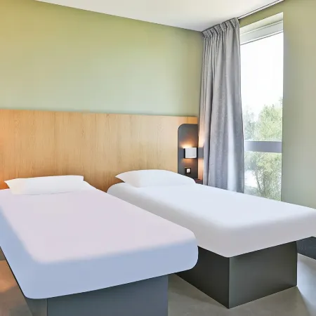 โรงแรม B&B La Roche-sur-Yon โรงแรมในวองเด