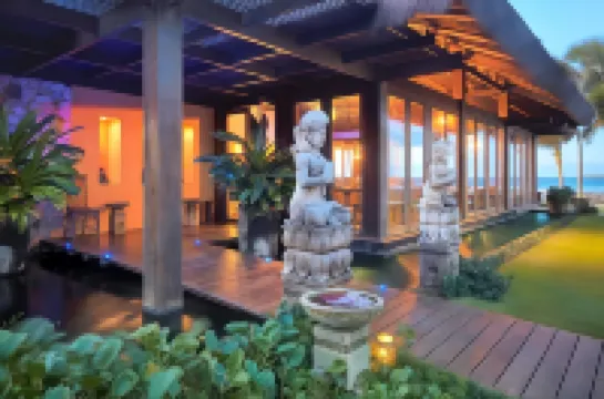 조라 비치 호텔