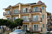 Taean Hakampo Sky Pension Hotels near Doowoong Wetland