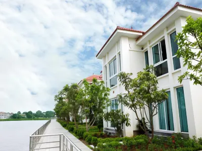 Song Hong Resort Hotels in 