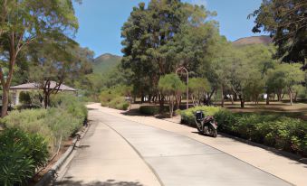 4. Villa Ma..
