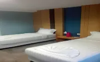 Rata Inn Boutique Hotel Hotels in Phra Phrom