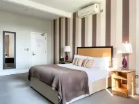 The Riverside House Hotel Hotels in Barton Mills