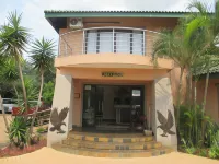 Rio Vista Lodge Hotels in Malelane