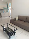 D Summit Cozy Homestay Hotels in Tebrau