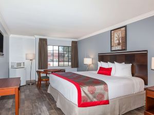 Ramada by Wyndham San Diego Poway Miramar