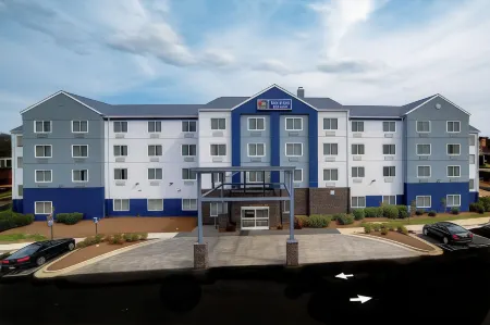 Best Western Plus Nashville Airport Hotel