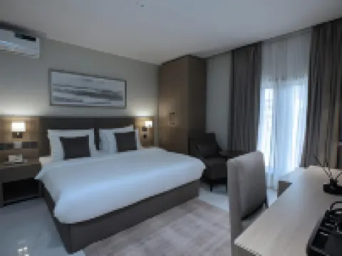 Knightsbridge Hotel & Suites Hotels in Maitama