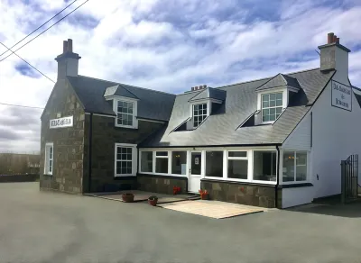 Cross Inn Hotels in 