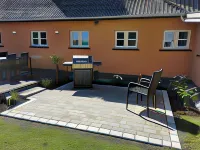 Akaciegaarden Bed & Breakfast Hotels near Monument For Niels Juel Og Ivar Hvitfeldt I Koge
