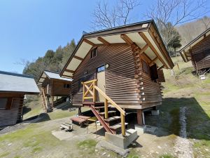 Nakanjogawa Cottage