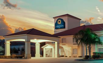 La Quinta Inn & Suites by Wyndham Morgan City