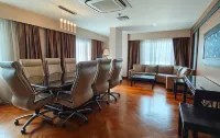 Hotel Bumi Wiyata Hotel di Kecamatan Beji