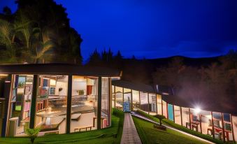 Dantica Cloud Forest Lodge