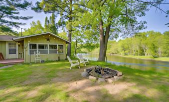 Riverfront Nature Getaway Near Downtown Pine City!