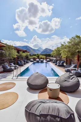 Ikaros Suites Hotels in Tilisos