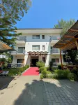 Aparthotel Vila Tufi Hoteles cerca de Velipojë