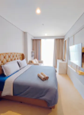 Artdeco Lux Apartment with Mountain View