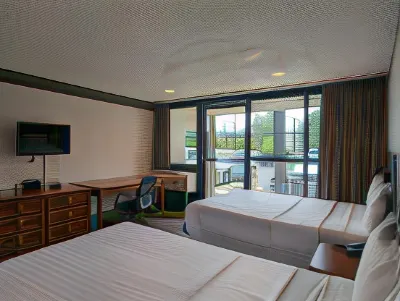 Valley Inn Hotels in Sylmar