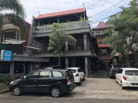 D'Fresh Guesthouse Hotels in Lowokwaru