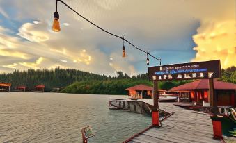 Coriana Dive Resort
