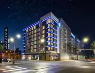 Downtown Grand Hotel & Casino Hotel in zona Container Park