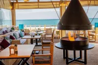 Kara Kedi Beach Bungalow - Bed and breakfasts