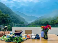 自在南山民宿 翠華山附近的飯店