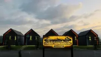 Kangtong Coffee Resort Hotels in 