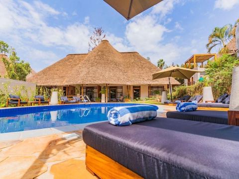 Le Petit Village Boutique Hotel & Spa