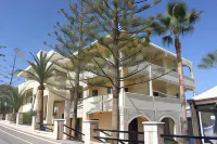 Sunny Suites Hotels in Maleme