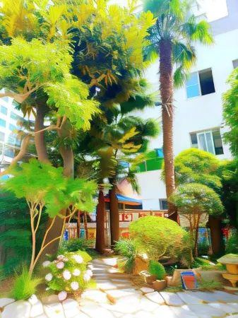 Gallery Family Hotel