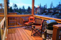 Cabins West Hotels in Ucluelet