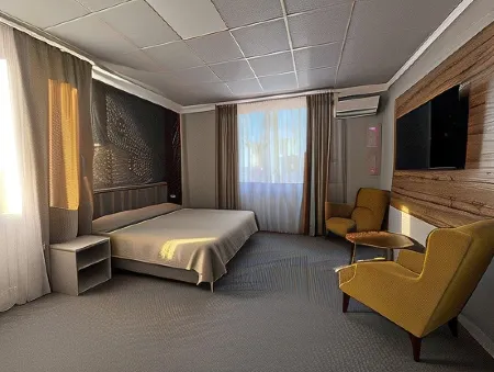 Cozy Hotel
