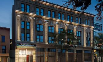 Opera House Hotel