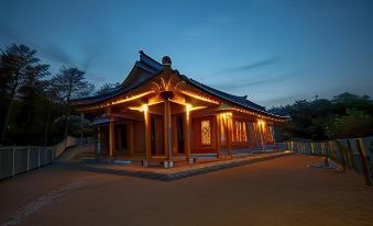 Daebudo Paper Museum Hanok Pension