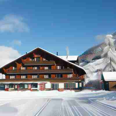 Hotel Alpenland Hotel Exterior