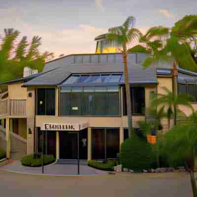 Sanibel Inn Hotel Exterior