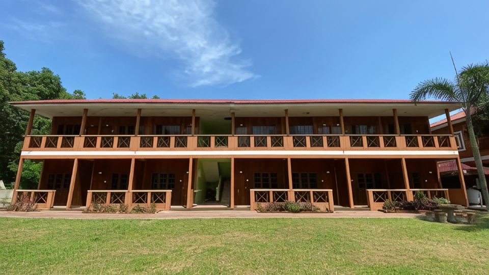 Purnama Beach Resort