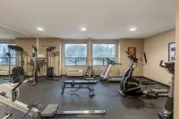 Best Western Plus Rose City Suites Hotels in Port Colborne