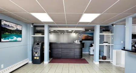 Canadian Motor Inn Отели в г. Гранд-Прери