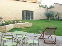 Hotel le Saint Aubin Hotel di Asnieres-sur-Vegre